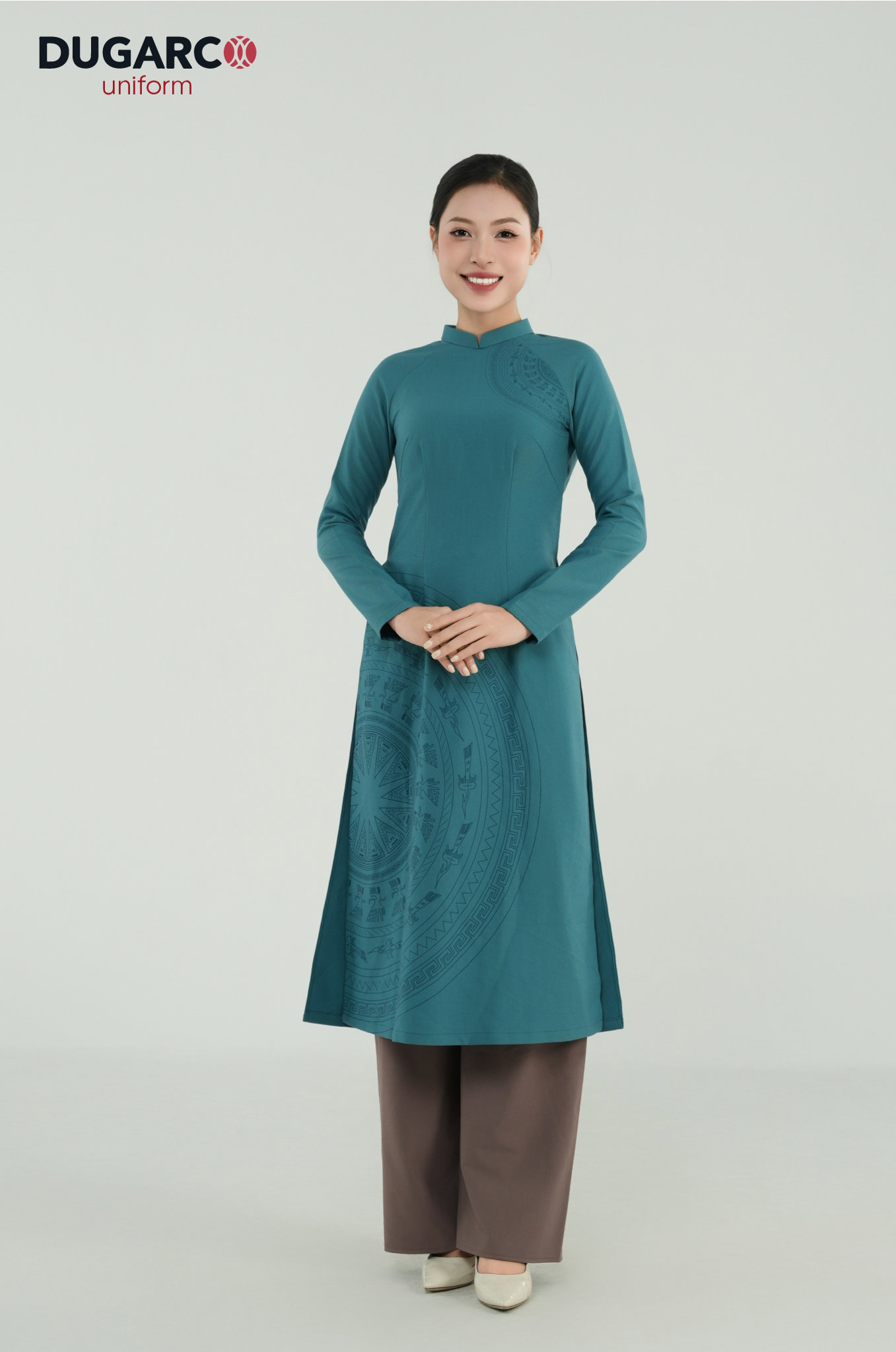 Ảnh của Đồng phục áo dài lễ tân 